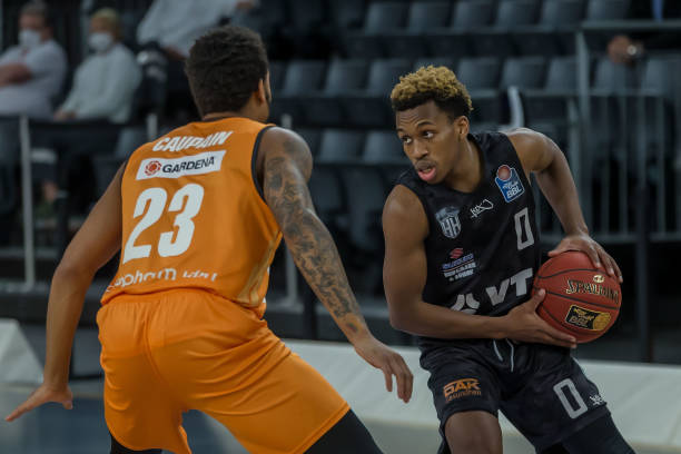 渣叔宣布离 渣叔宣布离