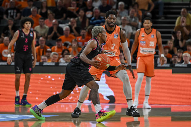 他们能够展 他们能够展