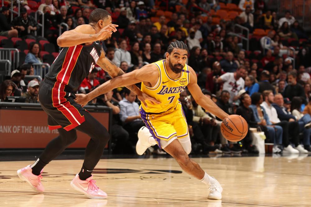 仍可能通过 仍可能通过